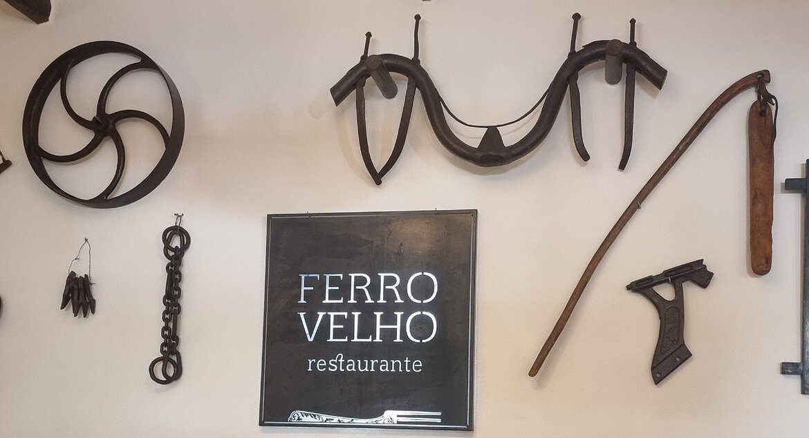 Imagen de FERRO VELHO